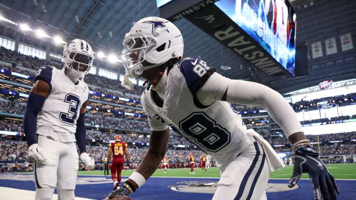 Cowboys aplastan a Commanders en el regreso de CeeDee Lamb