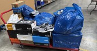 TradeHome Shoes donates socks and shoes to Nashville's Bridge Ministry