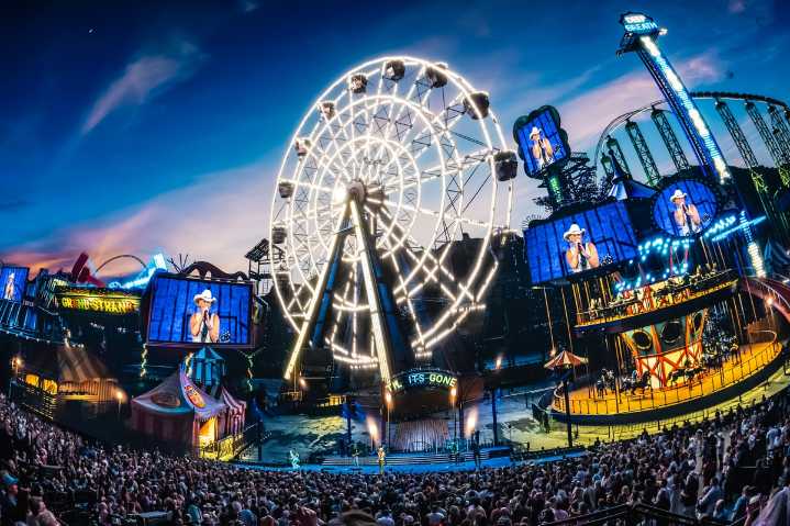 Kenny Chesney returns to Sphere Las Vegas for 5 shows in June 2026