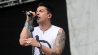 Novedades en el asesinato del cantante Ian Watkins: murió por una puñalada en prisión mientras cumplía condena por pedofilia