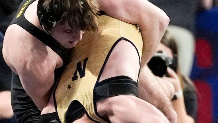 Caleb Rathjen discusses having familiar faces with him at UNI