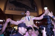 Crónica taurina | Goliat puede a David en un duelo sinsentido
