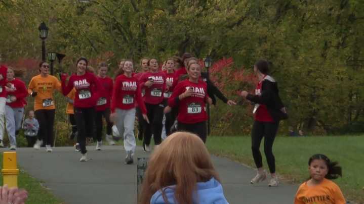 Hundreds join the McHugh family to support diabetes awareness in Scranton