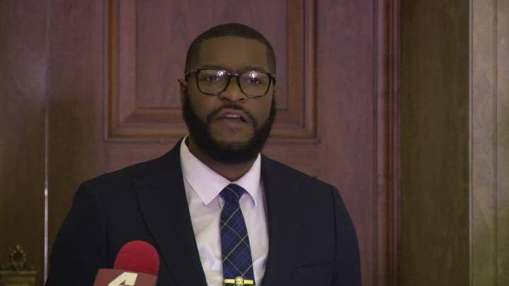St. Louis Sheriff Alfred Montgomery may keep job, even if he goes to jail, judge says