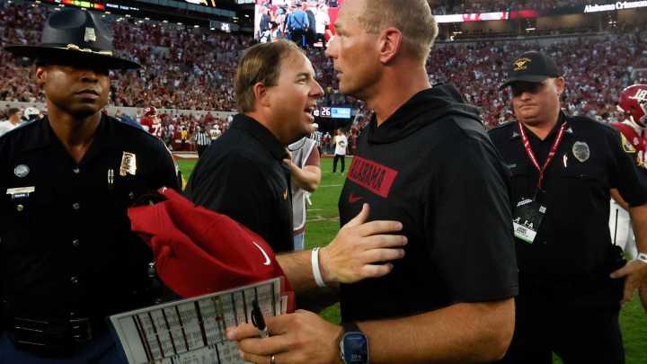 Eli Drinkwitz surprises Kalen DeBoer with fashion question on SEC coaches call