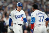 Kyle Schwarber hits two homers to lift Phillies over Dodgers 8