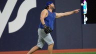 Clayton Kershaw reveals how Dodgers can leave Toronto 1