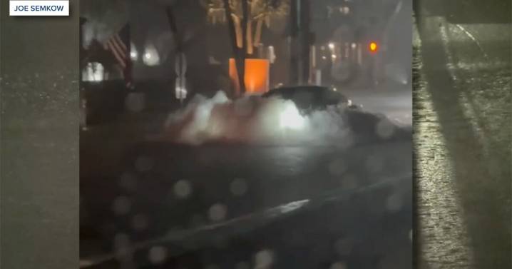 'Coming down like a typhoon': Record rainfall soaks Vero Beach