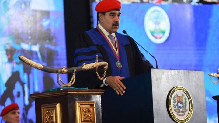 Nicolás Maduro acusa a EE. UU. de querer “matar, derrocar y acabar” con Venezuela, tras autorización a la CIA para operaciones