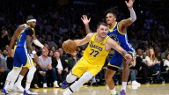 Angry Lakers fans in midseason form after home loss to Warriors