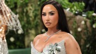 Demi Lovato fans 'panicking' over star's wild transformation in new photos