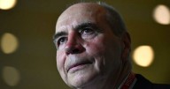 Luminary wants brave choices to halt Australia's slide