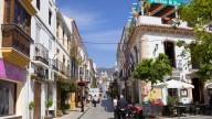Muere en Marbella una mujer asesinada presuntamente por su pareja
