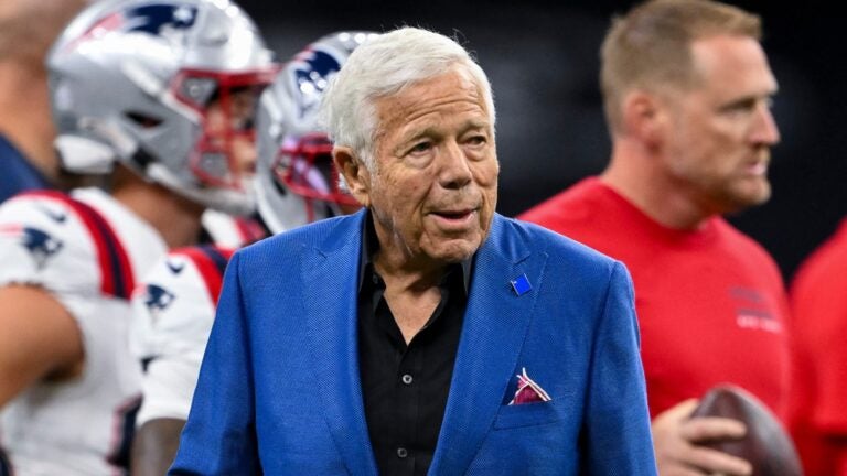 Patriots' Robert Kraft nominated for Hall of Fame induction again