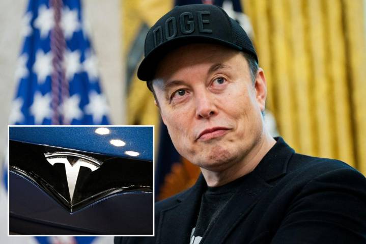 Tesla investors urged to reject Elon Musk's $1T pay package