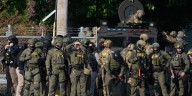 Trump to federalize 300 members of the Illinois National Guard ahead of expected deployment to Democratic state