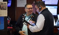 Mercados: bonos y acciones de Argentina volvieron a caer en Wall Street en medio de la incertidumbre cambiaria