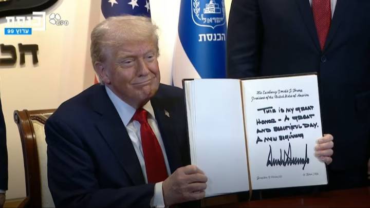 Trump proclama el "amanecer de un nuevo Medio Oriente" tras el fin de la guerra en Gaza