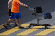 Canada’s economy shrank 0.3% in August, weak growth expected in Q3: StatCan