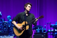 John Mayer to Play His First-Ever Concert in India