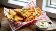 The 10 Best Chain Restaurant Fried Fish Baskets You Need To Try