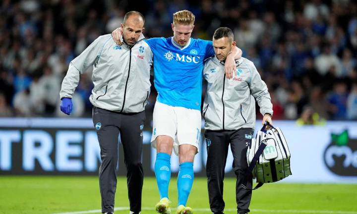 Kevin De Bruyne injury: Napoli confirm huge blow for Belgium star