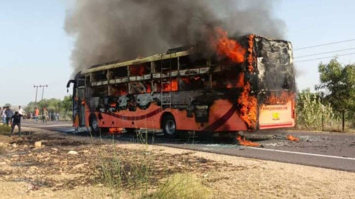 Jaisalmer–Jodhpur bus catches fire, 16 critically injured: Police