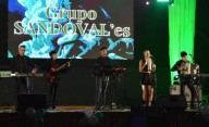 Festejo bailable por el Día de la Madre con los Sandoval´es