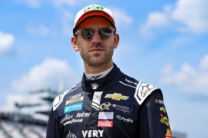 Deadspin | Daniel Suarez replaces Justin Haley at Spire Motorsports
