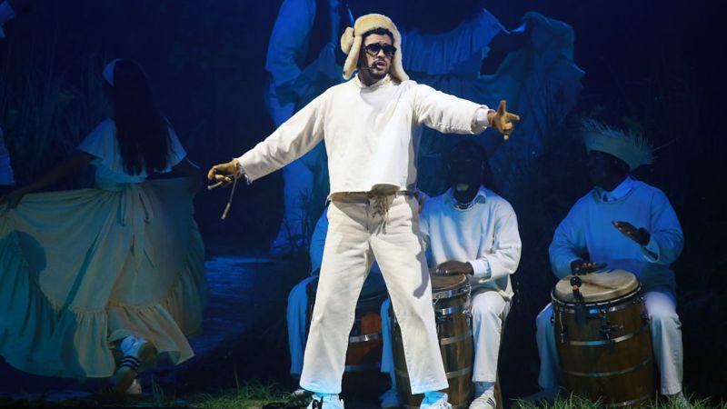 La Casa Blanca dice que por ahora no hay planes de redadas migratorias en el Super Bowl con Bad Bunny