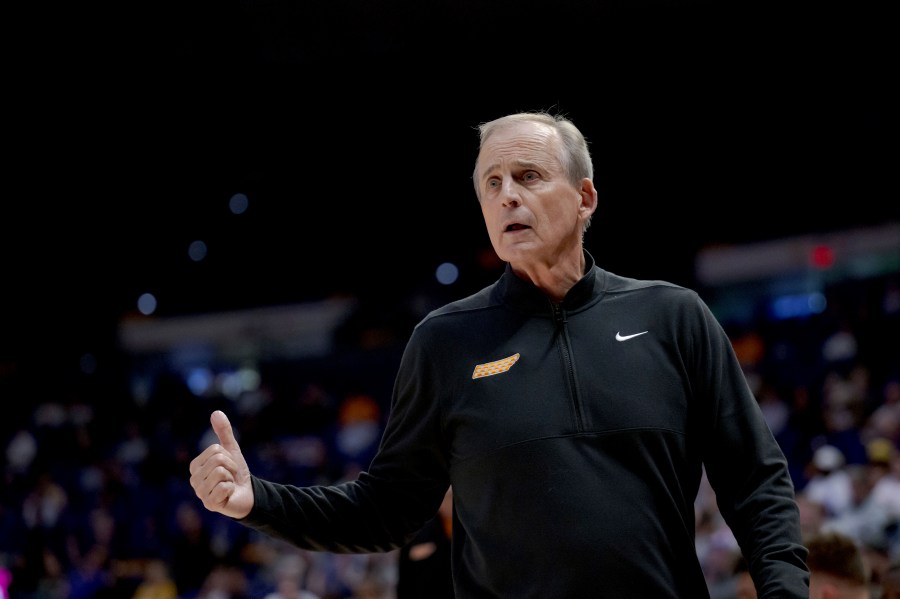 Vol basketball gets No. 18 rank in preseason AP poll