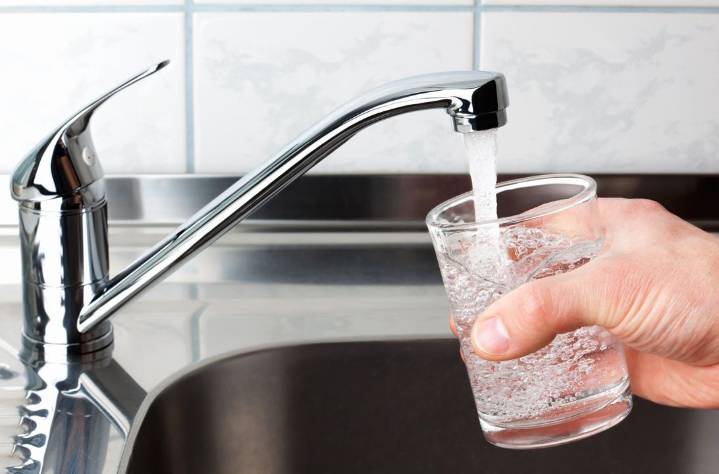 El Campello detecta que muchas familias vulnerables no piden las ayudas para el agua y lanza un llamamiento