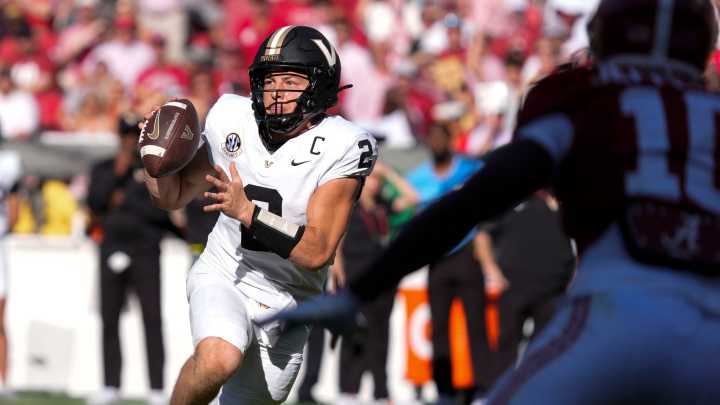 College football rankings: Updated top 25 in Coaches, AP polls