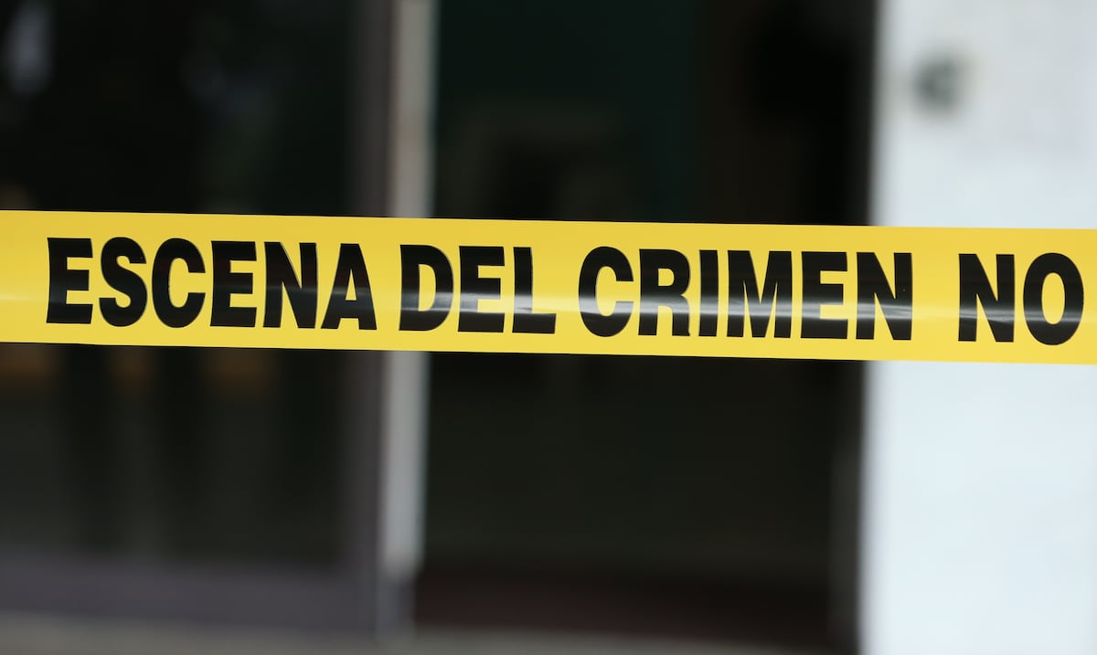 Dos muertos en medio de balacera en una barbería de Toa Baja