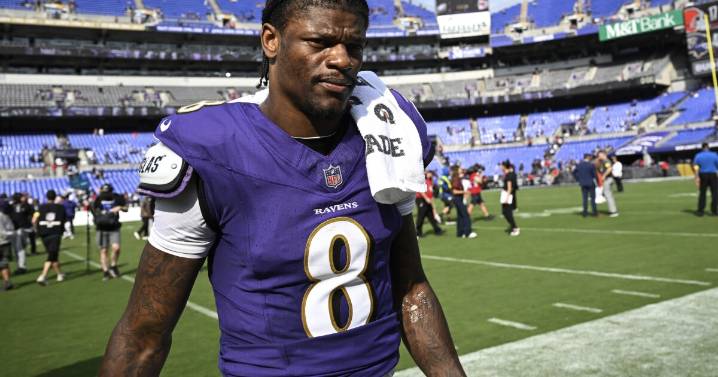 Lamar Jackson fully participates in Friday practice, listed as 'questionable' on injury report