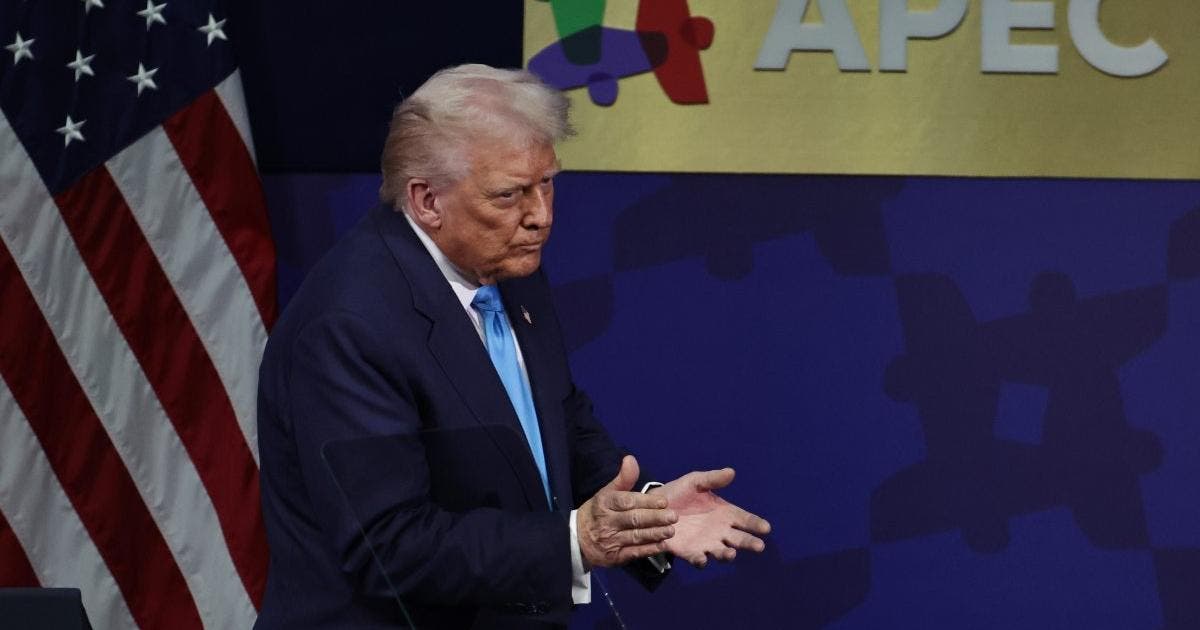 Confirma Trump aplazamiento de aranceles a México, 'están pagando mucho dinero'