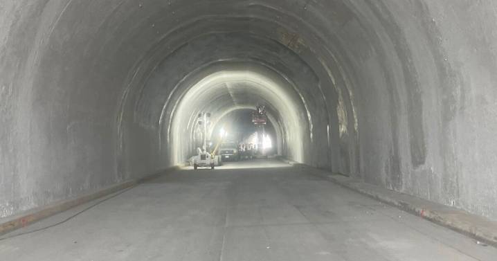 Wyoming officials plan to reopen Green River Tunnel at the end of next month