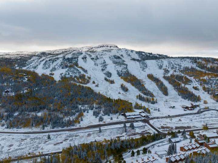 Brian Head sees first snowfall of the season