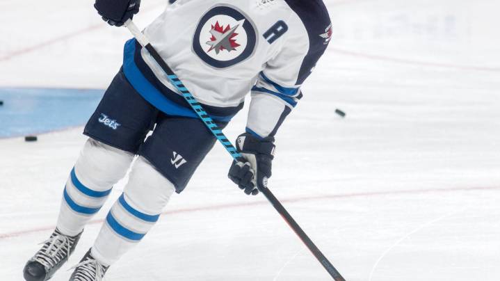 Winnipeg Jets Players Required to Sleep with Plastic Sheets on their Beds