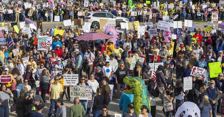 Lincoln crowd denounces Trump at 'No Kings' protest at state Capitol