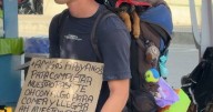 La historia que conmueve a miles de personas y que incluye el regreso de Josué a su país, con su perro Ares