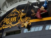 Girl, 5, fell from Disney cruise ship due to her mom: police