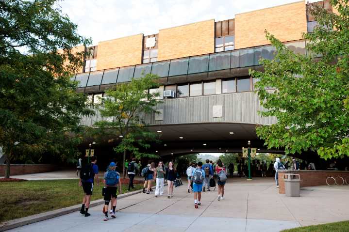 In 5 Michigan schools and districts, English is second language for more than 50% of students