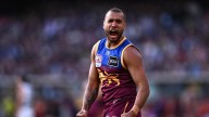 Adelaide list boss takes thinly veiled swipe at Brisbane after failed Callum Ah Chee trade