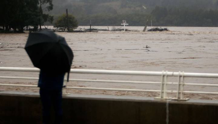 Declaran Alerta Roja para Capitán Prat por crecida del Río Mayer