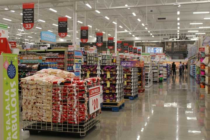 FIRST LOOK: H-E-B now offering groceries in ...