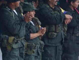 Avanza la Paz Total: disidencias de las FARC entregan material de guerra al Gobierno