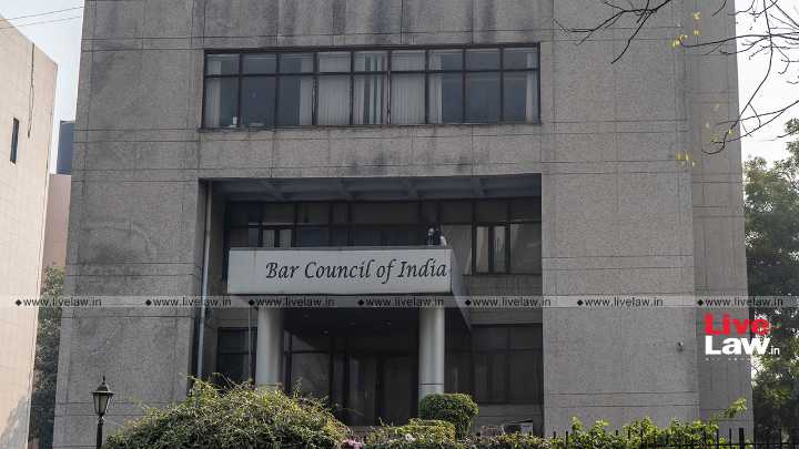 Indian Law Firms Cannot Present Themselves As Part Of Foreign Firms : BCI Warns On Tie-Ups, Clarifies Scope Of Ban In Indian Arbitration