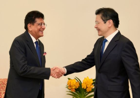India, Singapore discuss ways to boost trade, investments