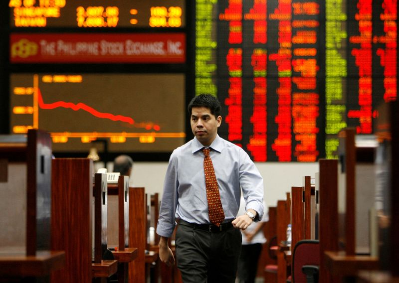 Asian markets struggle for gains as Wall Street recovers